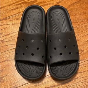 Crocs | unisex black slip on slides size 5